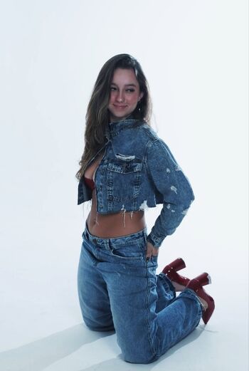 Full leaked Munariih private photo