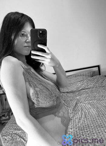 Full leaked Mxlle aina private photo