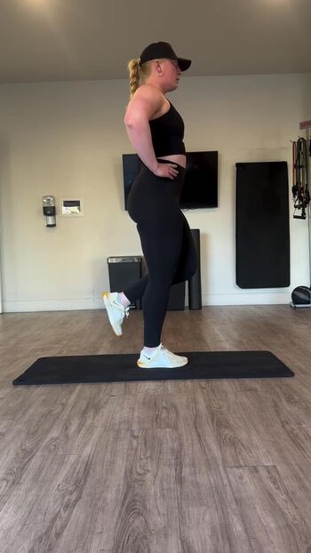 Full leaked Mya lesnar private photo