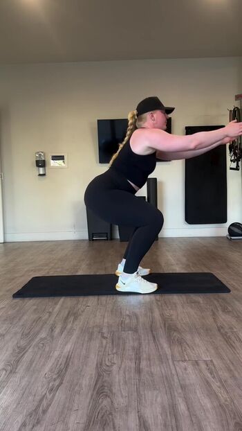 Full leaked Mya lesnar private photo