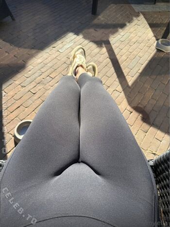 Full leaked Myella page private photo
