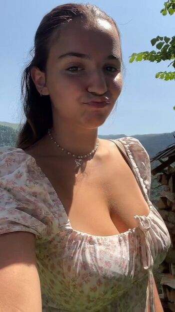 Full leaked Myla rnd private photo