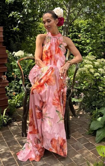 Full leaked Myleene klass page private photo