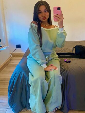 Full leaked N a private photo