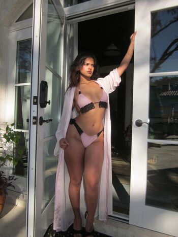 Full leaked Nahrin khan private photo