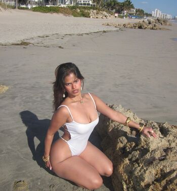 Full leaked Nahrin khan private photo