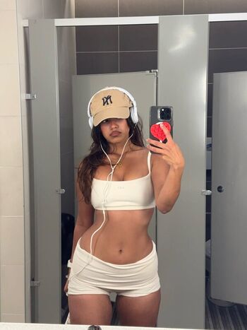 Full leaked Nahrin khan private photo