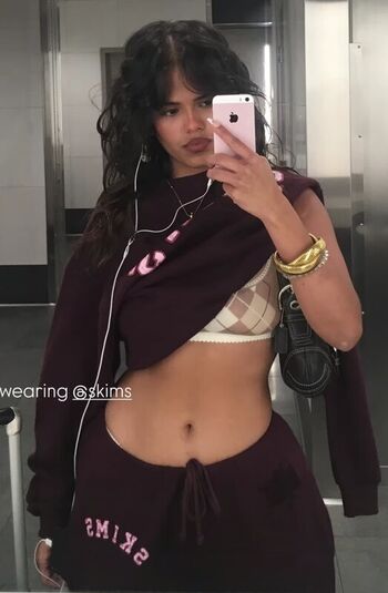 Full leaked Nahrin khan private photo