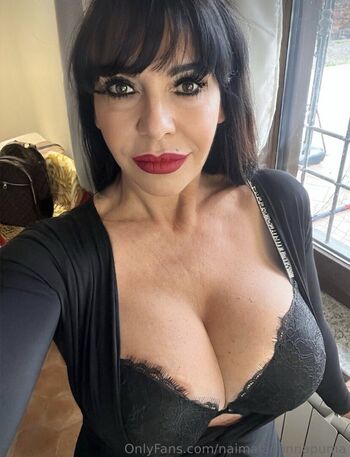Full leaked Naima guidi private photo