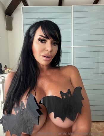 Full leaked Naima guidi private photo