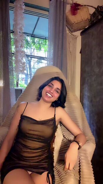 Full leaked Naina private photo