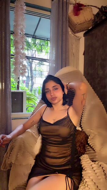 Full leaked Naina private photo