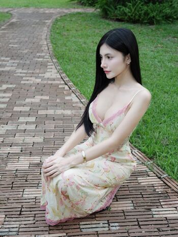 Full leaked Nantaphak khampitoon page private photo