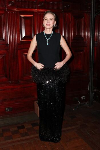 Full leaked Naomi watts private photo