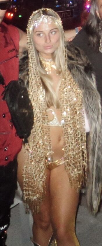 Full leaked Natalie rolfs private photo