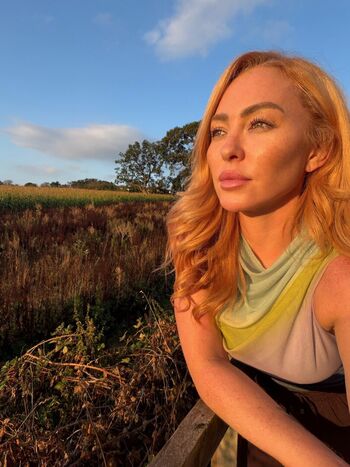 Full leaked Natasha hamilton private photo