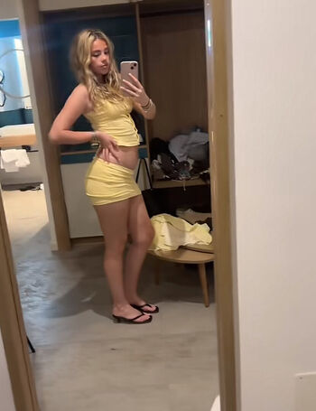 Full leaked Natasha white private photo