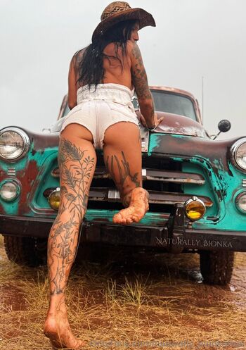 naturally_bionkafree