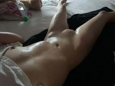 Full leaked Naughtypixie private photo