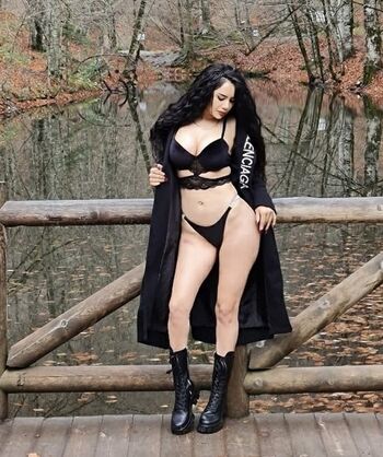 Naz Mila