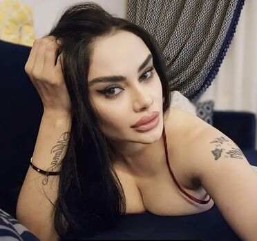 Naz Mila