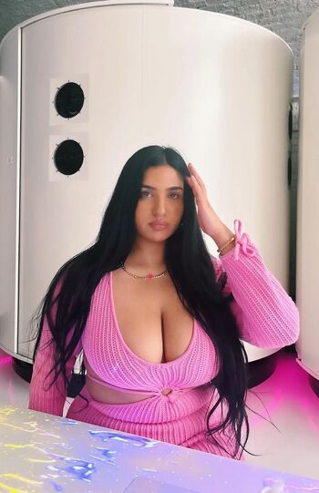 Full leaked Neha private photo
