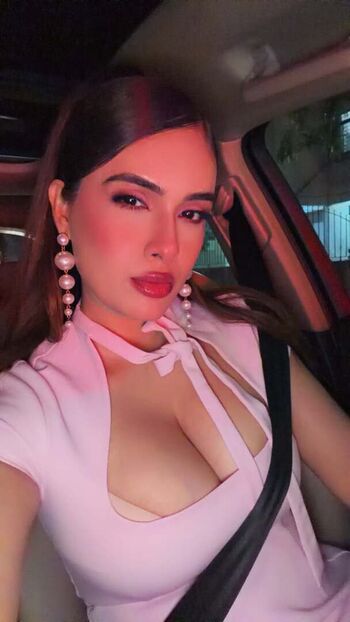 Full leaked Nehhaa malik private photo