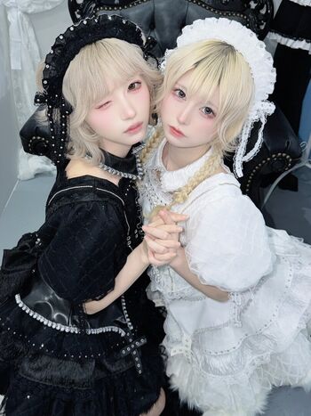 Full leaked Nemuru page private photo