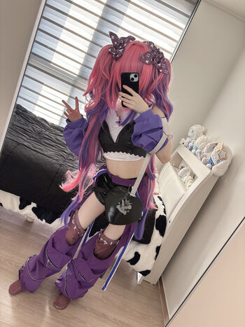 Full leaked Nenechi page private photo