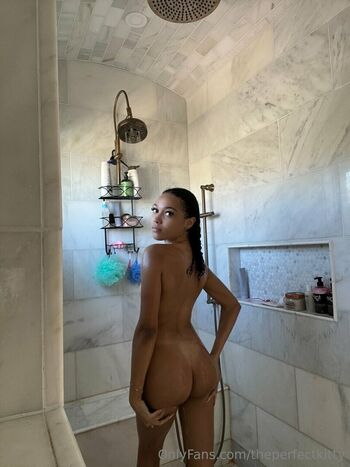 Full leaked Nerdy petite kitty private photo