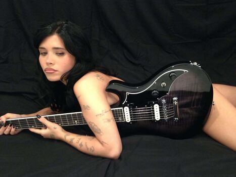 Full leaked Nessa barrett private photo