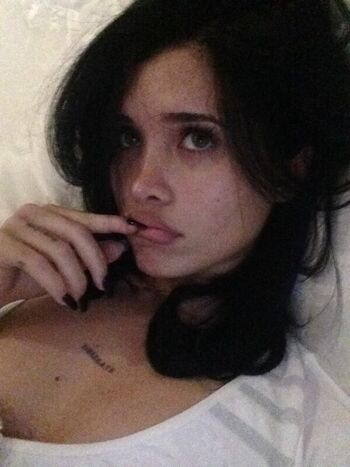 Full leaked Nessa barrett private photo