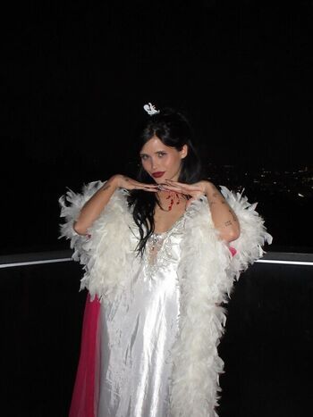 Full leaked Nessa barrett private photo