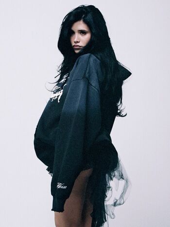 Full leaked Nessa barrett private photo