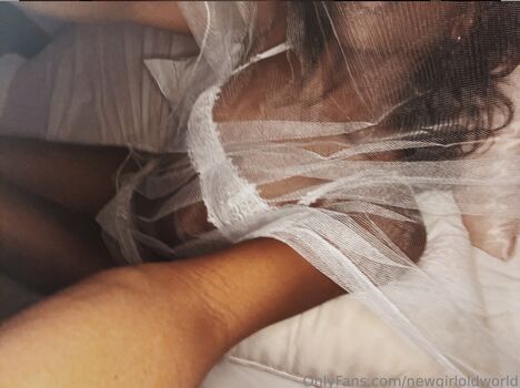 Full leaked Newgirloldworld private photo