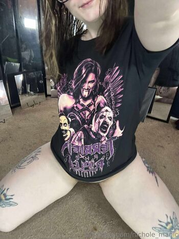 nichole_manic