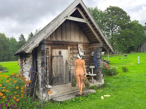 Full leaked Nick and lins private photo
