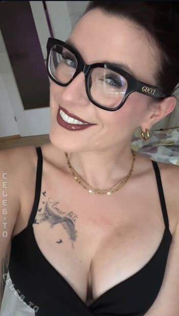 Full leaked Nicole biernath page private photo