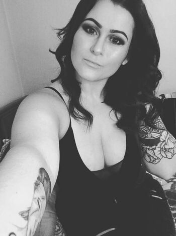Full leaked Nicole saunders private photo