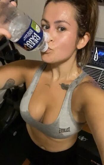 Full leaked Nicole saunders private photo