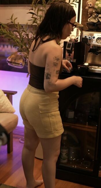 Full leaked Nikkijustine private photo