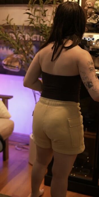 Full leaked Nikkijustine private photo