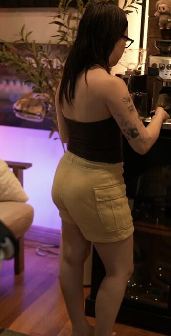 Full leaked Nikkijustine private photo