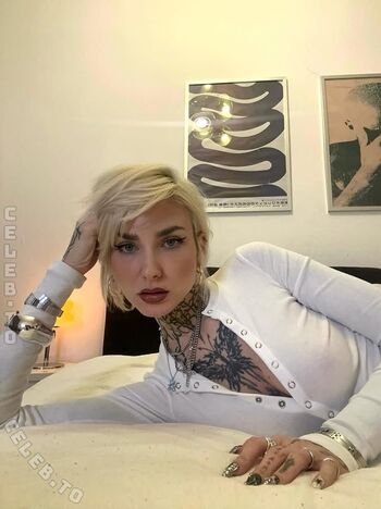 Full leaked Nikolina private photo