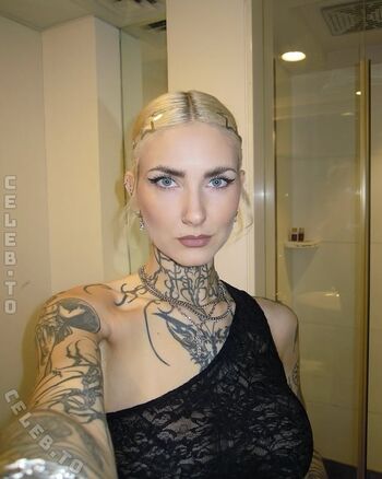 Full leaked Nikolina private photo