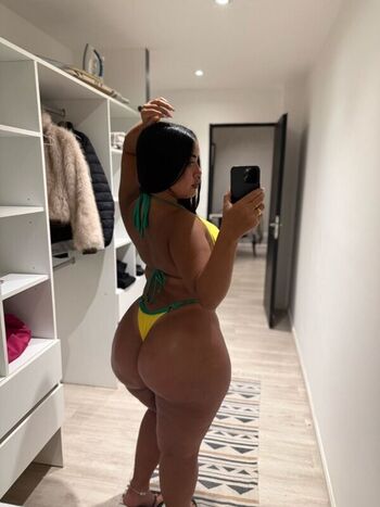 Full leaked Nikymili private photo