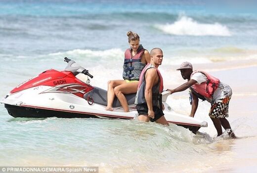 Full leaked Nina agdal private photo