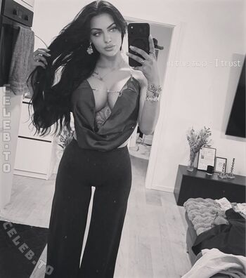 Full leaked Nina siegert private photo