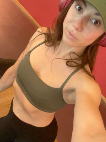 Full leaked Ninamissfit model private photo