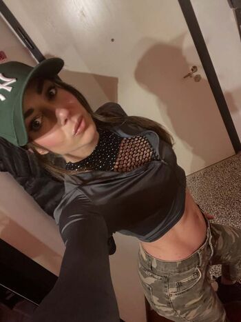Full leaked Ninamissfit model private photo